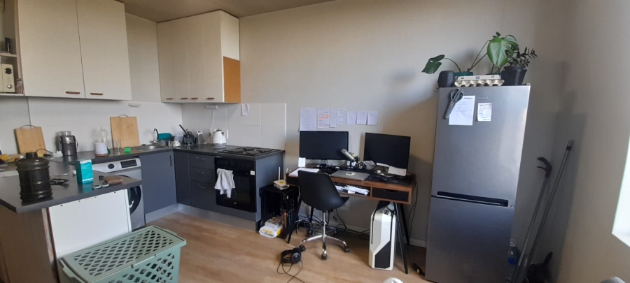 To Let 1 Bedroom Property for Rent in Pinelands Western Cape